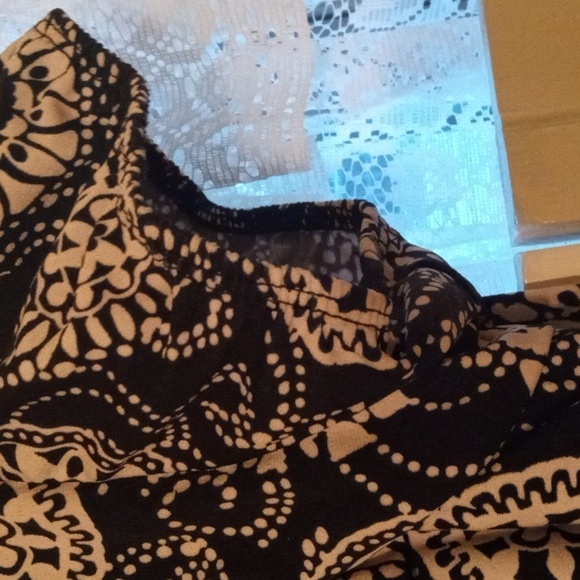 Top - Picture 3 of 4